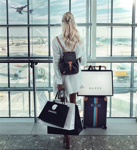 louis vuitton amsterdam airport